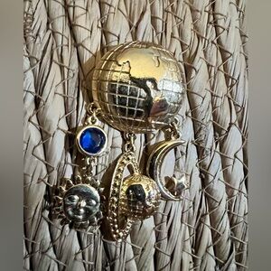 Gold Globe Brooch Crescent moon Planet earth decorative charms Celestian pin
